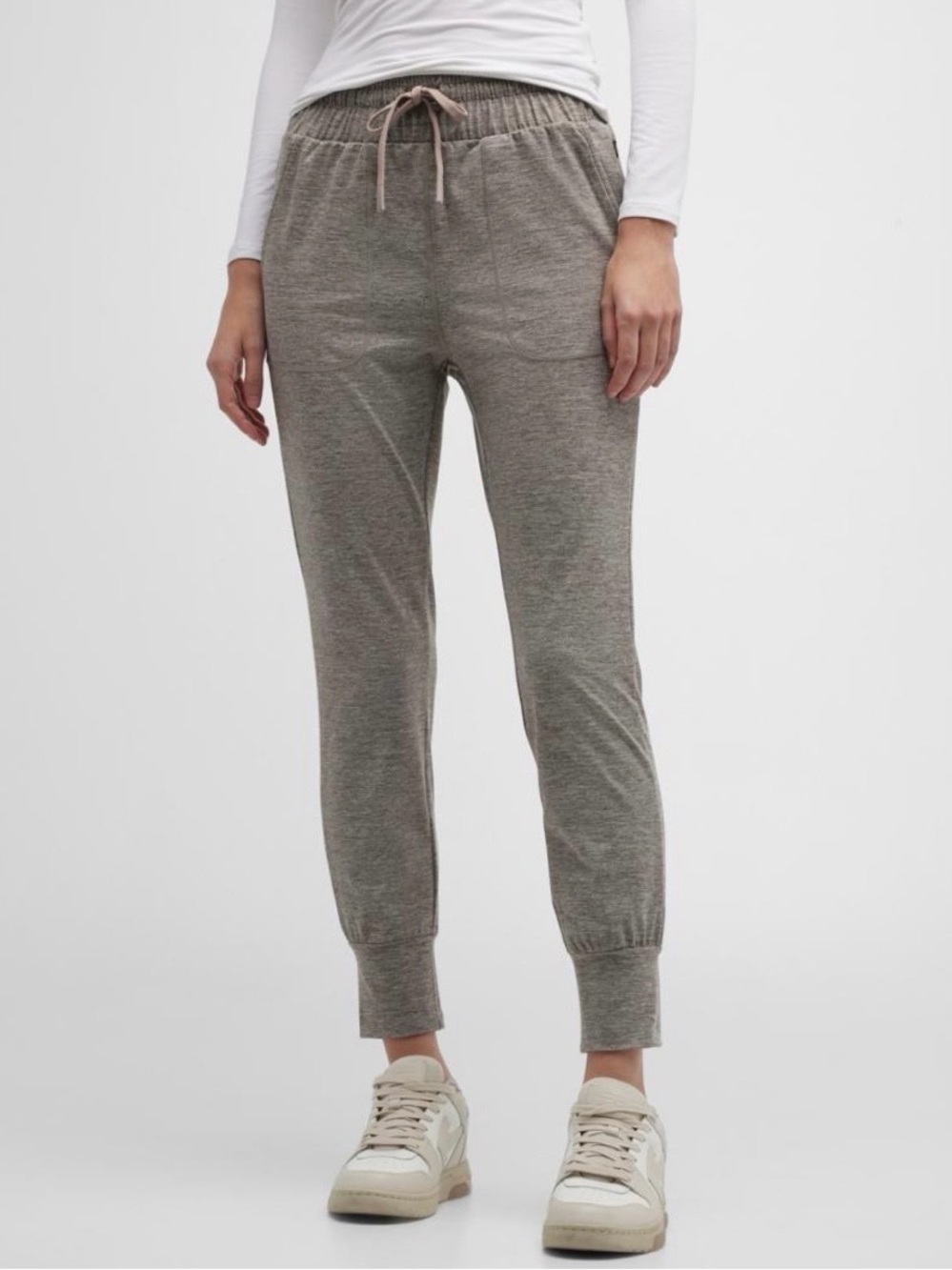 Varley Duke Joggers Women’s Size Small Comfortable Athleisure Loungewear Soft